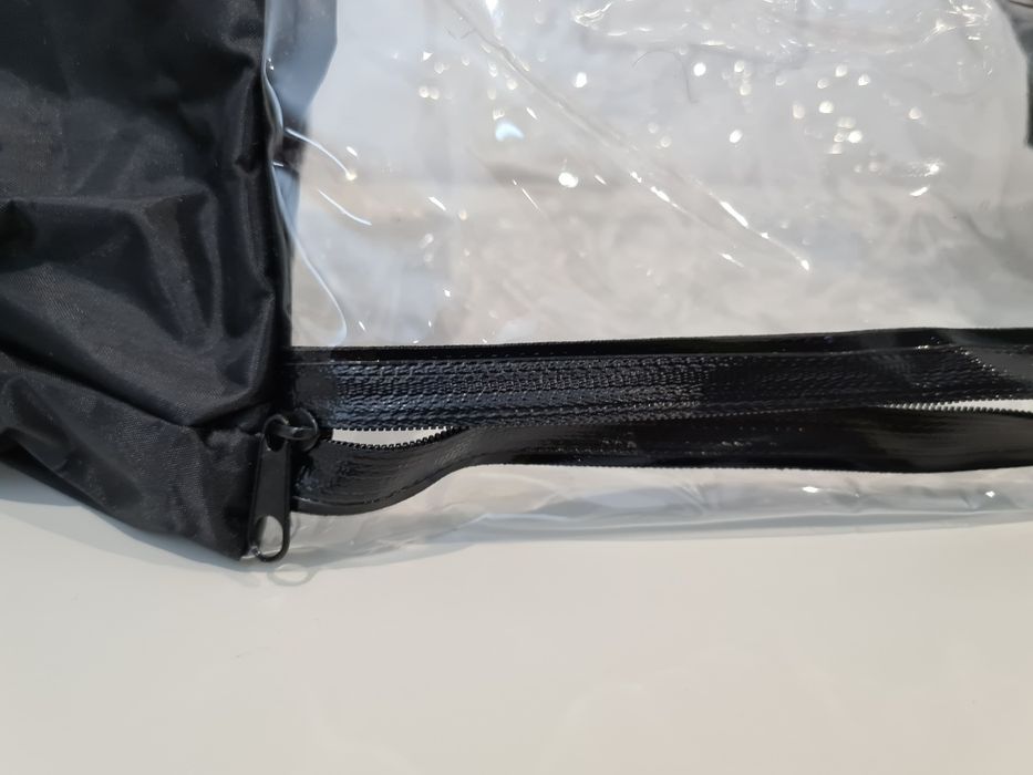 Capa para protecção  de maquina