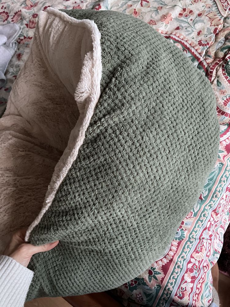 Cama para cão porte pequeno/gato
