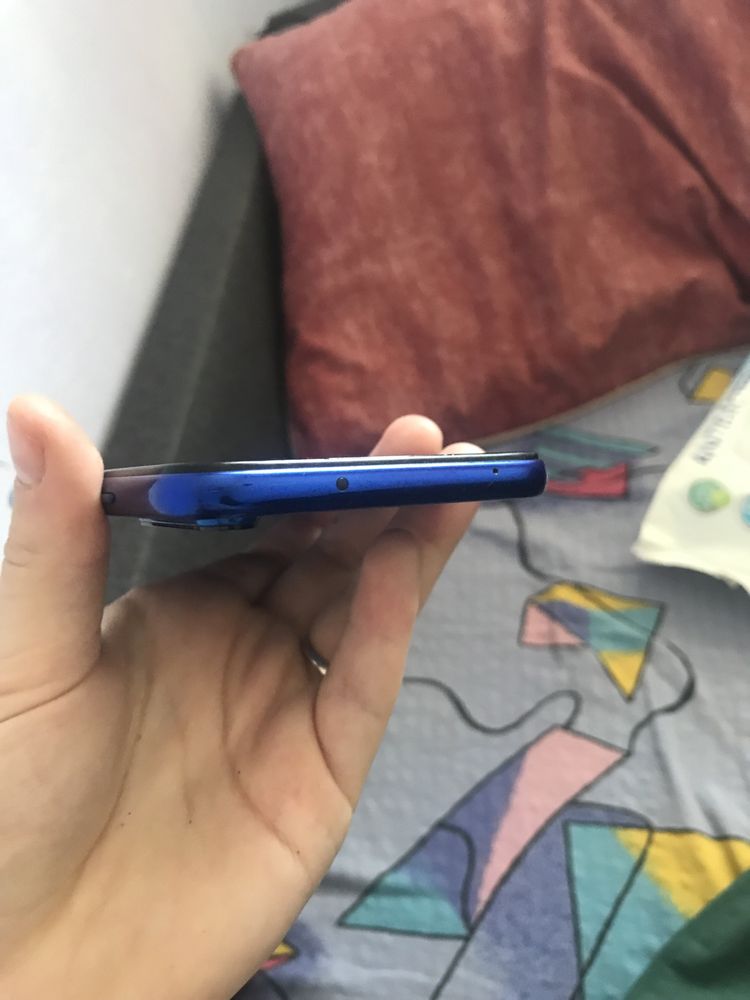 СРОЧНО продам Xiaomi redmi note8t