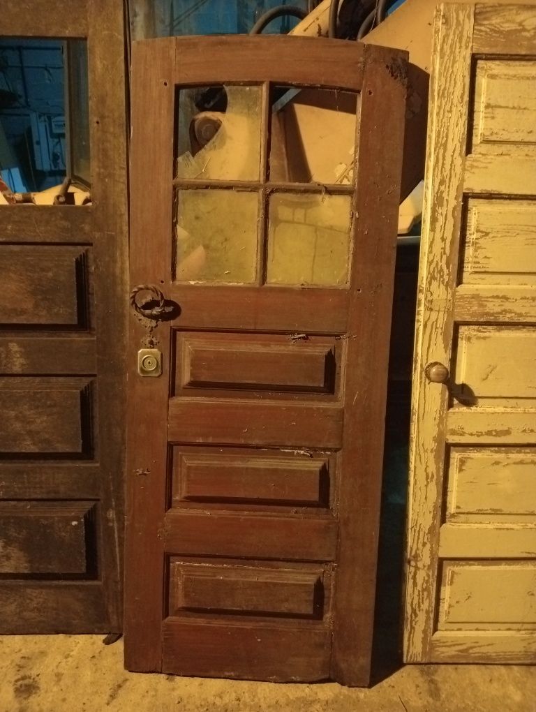 Portas antigas para restaurar