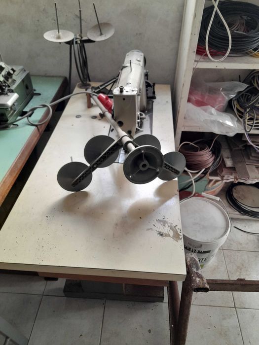 Maquina de Costura / Corte