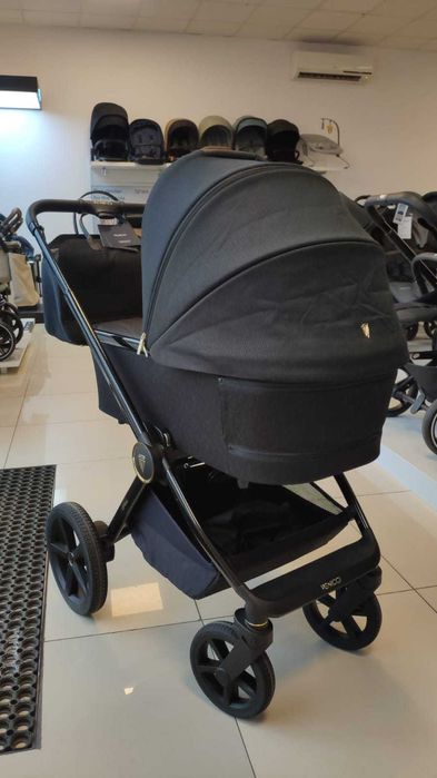 Venicci Tinum Upline | All Black
