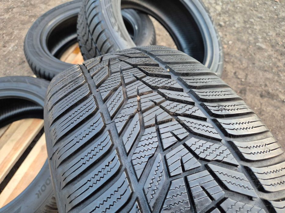 Komplet Opony Zimowe 18"Cali 245/50 R18 HANKOOK 23r. ZIMA