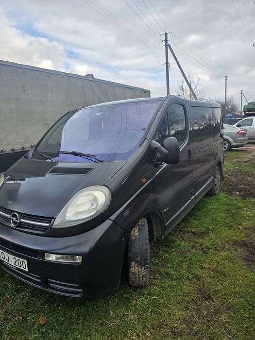 Продам Опель Виваро 1.9 тди