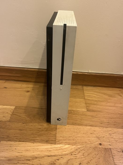 Konsola xbox one s