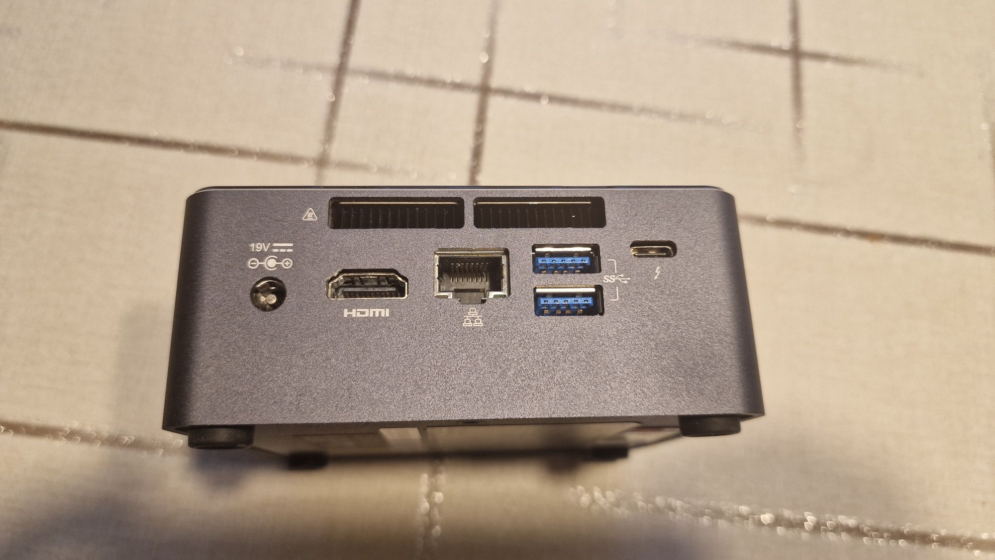 Intel NUC I7 16GB RAM
