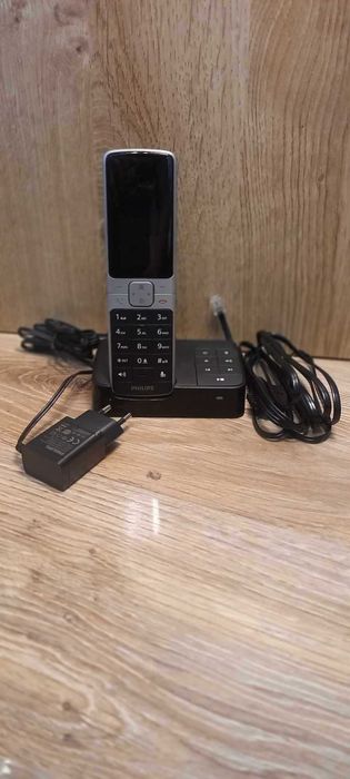 Telefon bezprzewodowy z automatyczną sekretarką,Philips D6351B/38 DECT