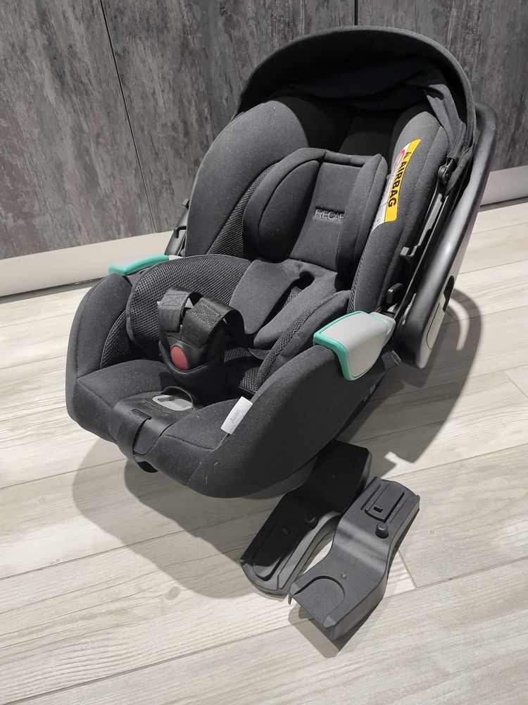 Дитяче Автокрісло RECARO Avan
