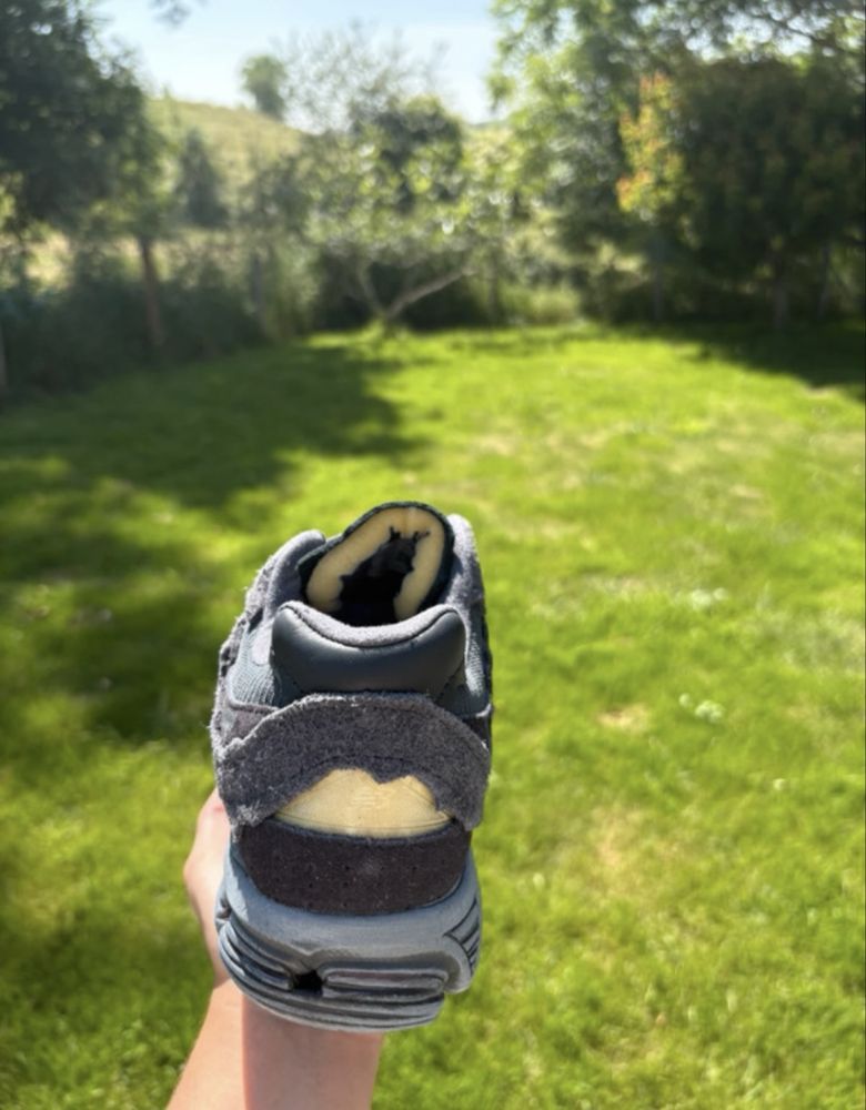 New balance 2002r Phantom