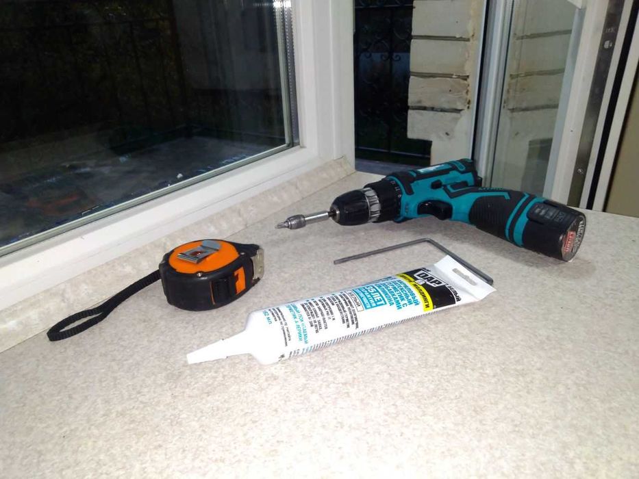 Ремонт, регулировка окон дверей в Харькове. Лучший рейтинг в Google!