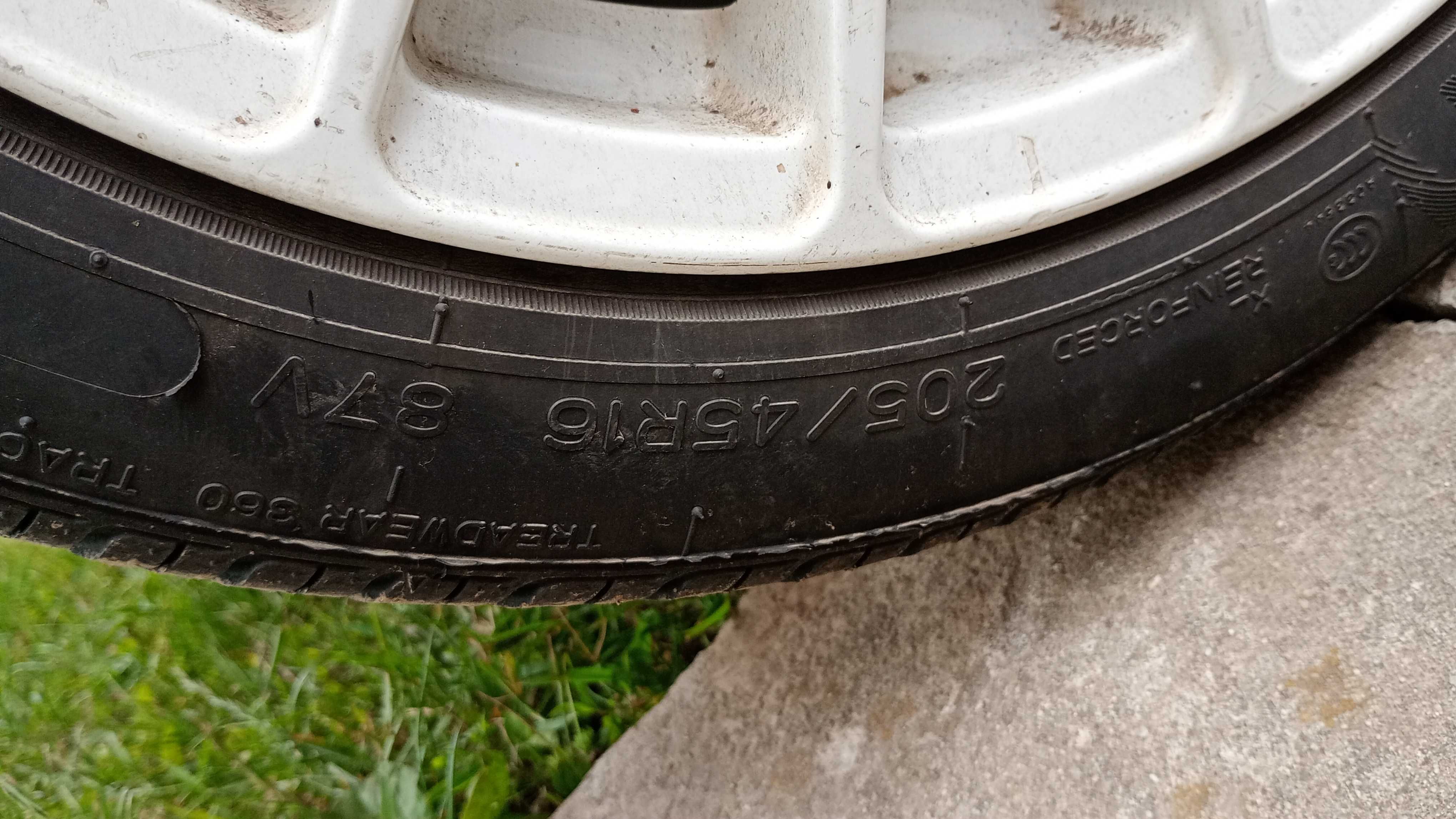 Литі диски R16 4×100 OZ racing з резиною