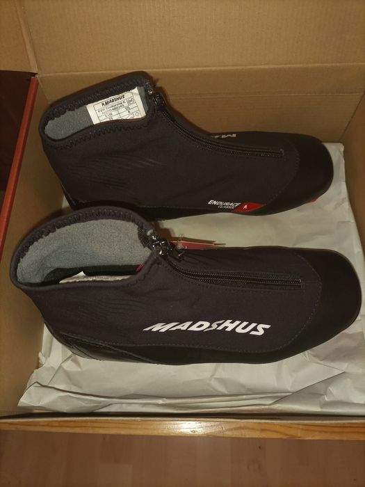 Buty narciarskie-biegowe