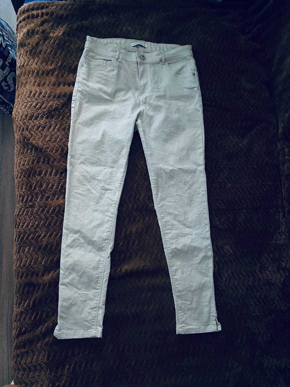 Скинни брюки джинсы облегающи высокая посадка узкие стрейч тянутся беж