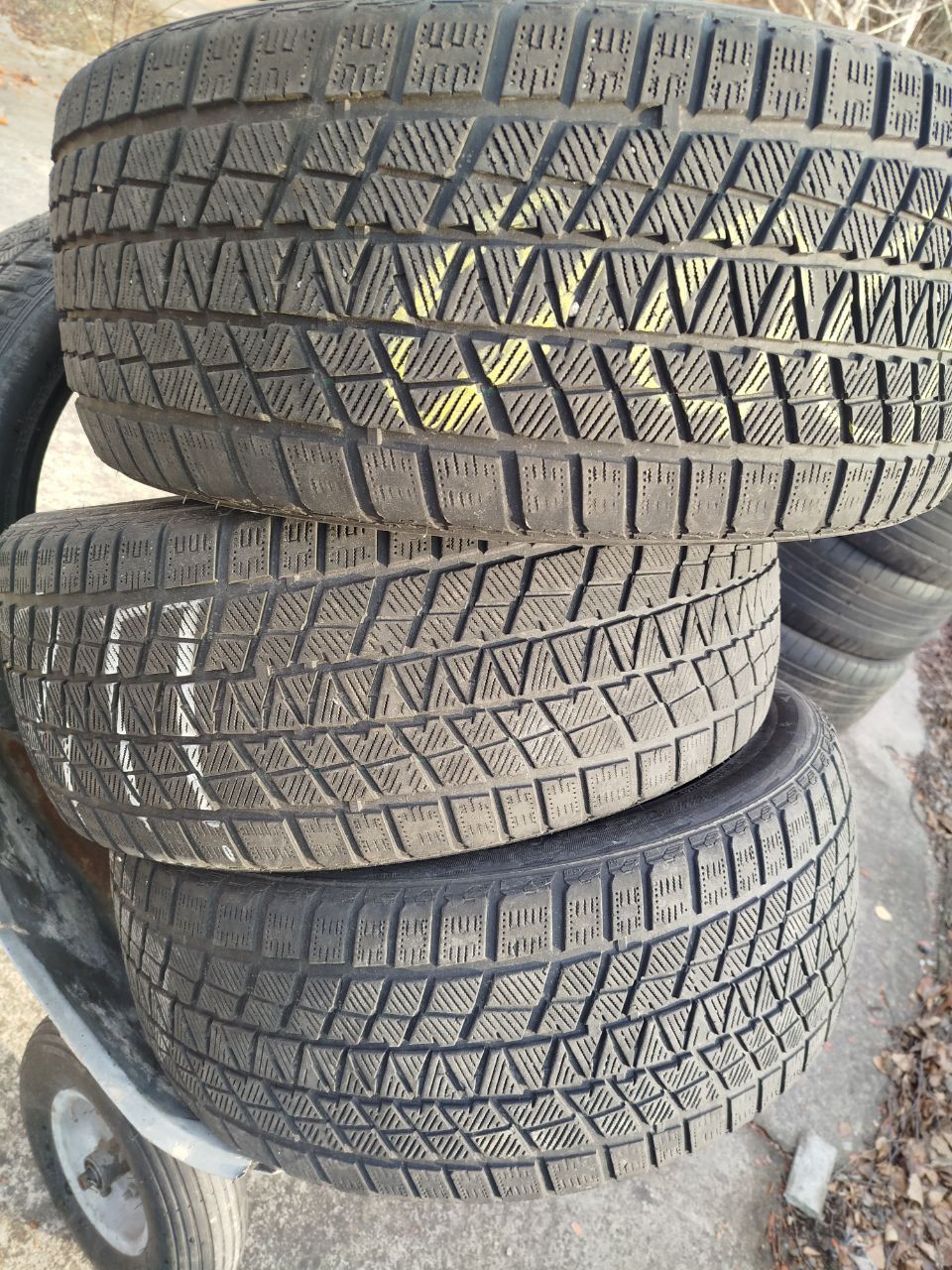 Резина 245/45R18 KAPSEN Ice Max.