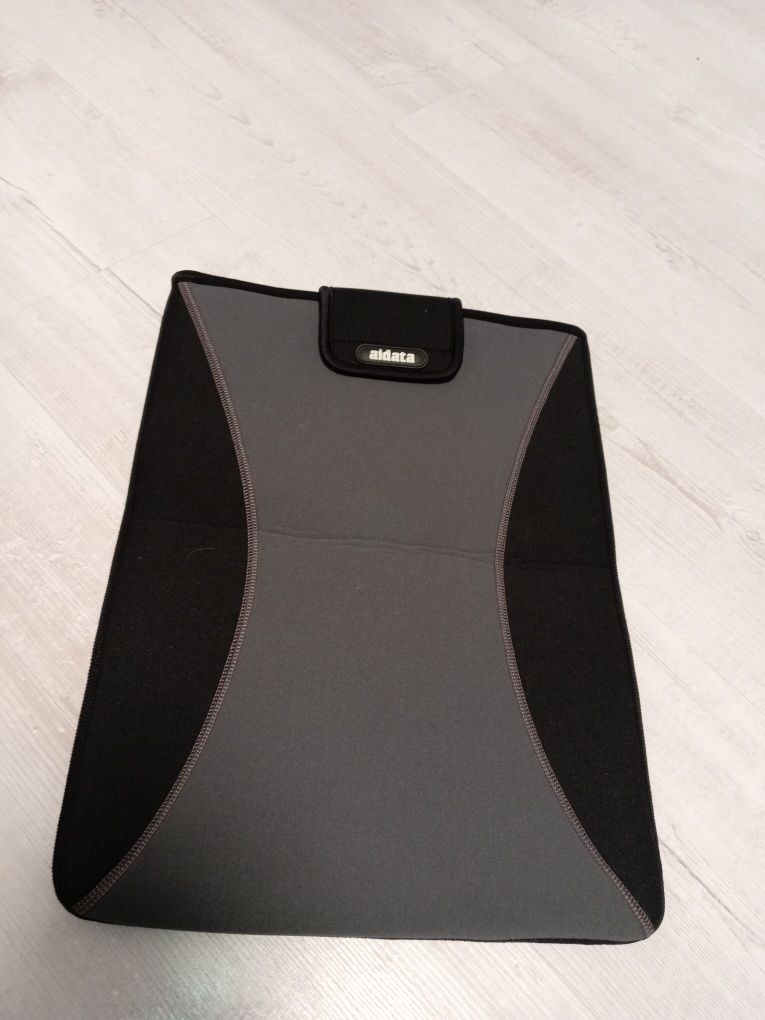 Etiu piankowe na laptopa, tableta