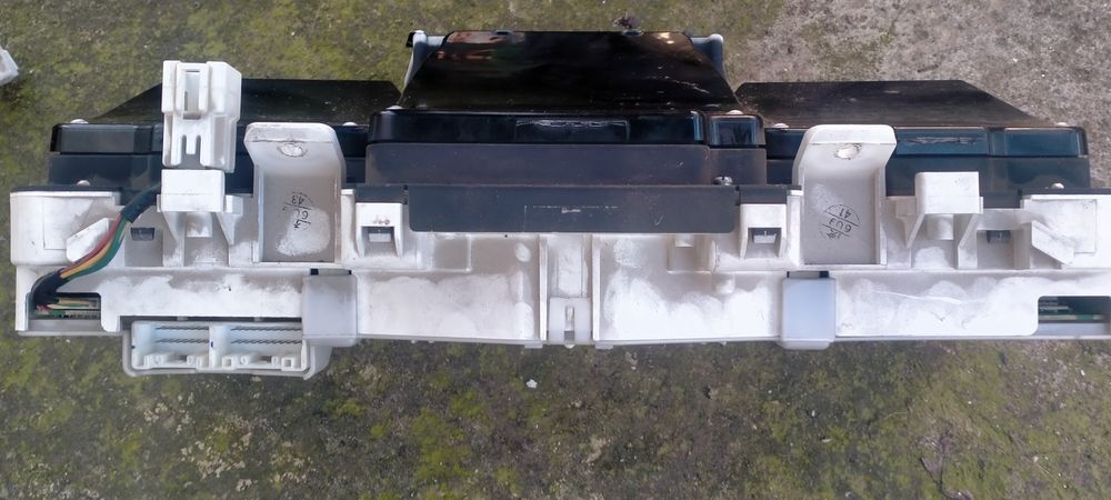Приборная панель GS 300