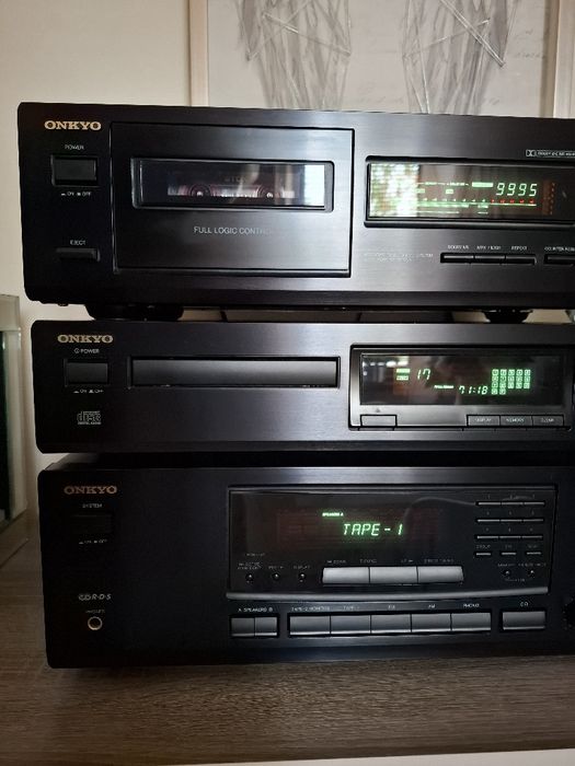 Wieża stereo Onkyo, stan fabryczny !! Z pilotem.
