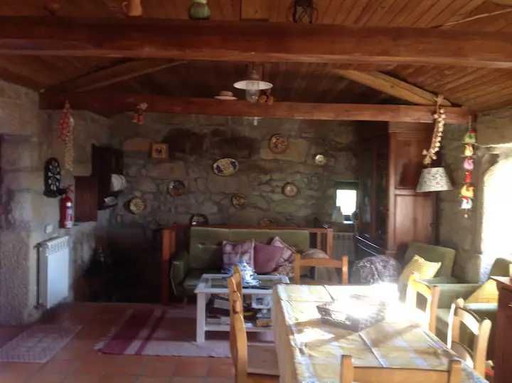 Casa de Campo , aluga-se períodos curtos