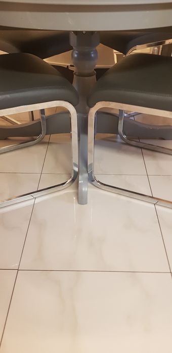 Krzesła 4x ekoskóra na płozach chrom bardzo wygodne 1/2 ceny tanio