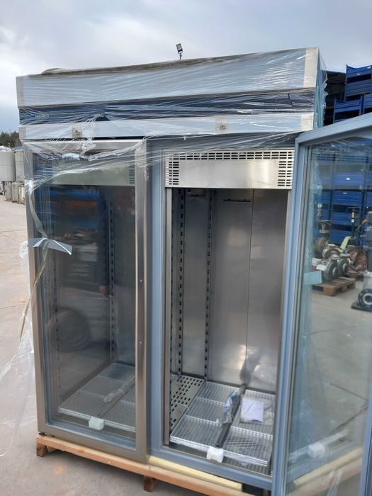Frigorífico Arevalo APV-N-2 novo £1642