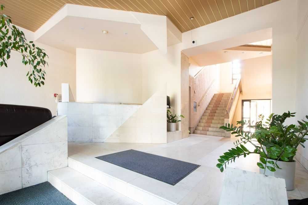 Buro 15 m2 w centrum Łodzi - EKOBIURA