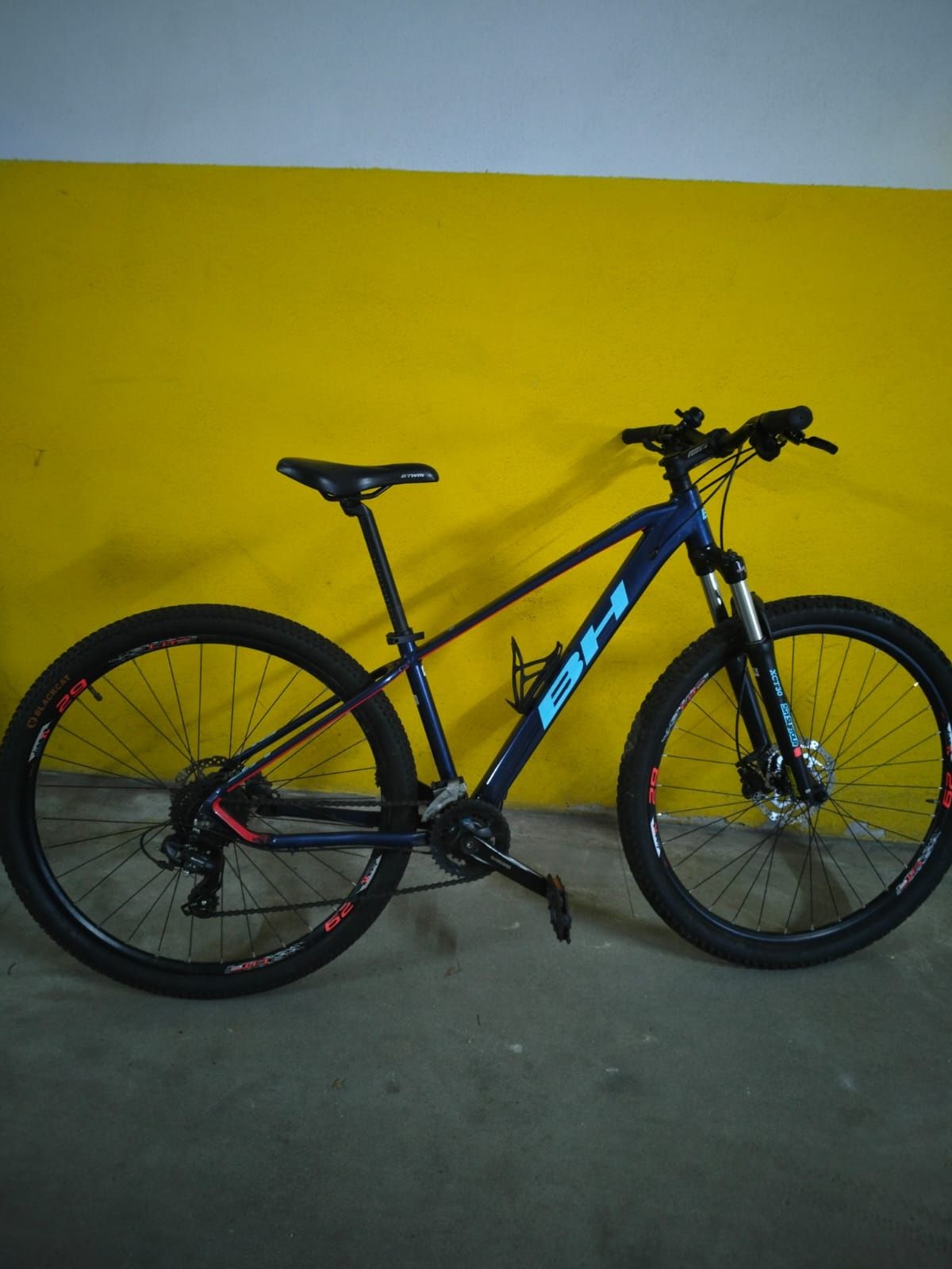 bicicleta bh spike 29 sh altus 16v xct