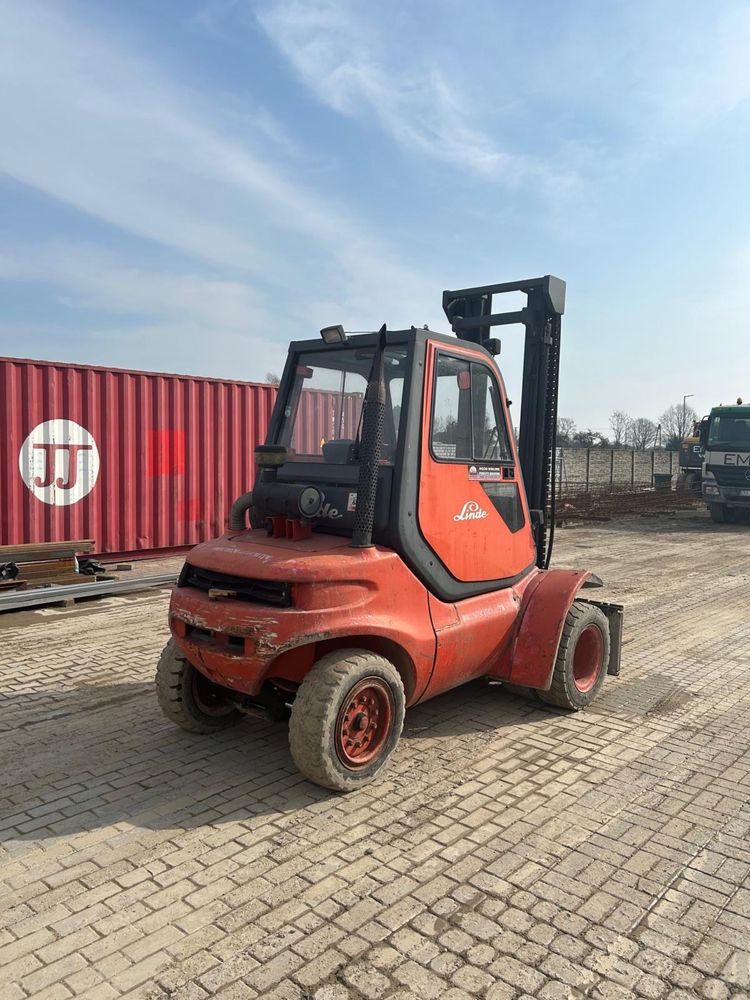 Wozek widłowy linde h35d-03