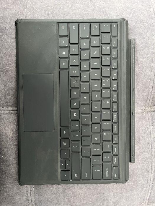 Laptop 2w1 Microsoft Surface Pro 7 i3/4GB/128 Platynowy