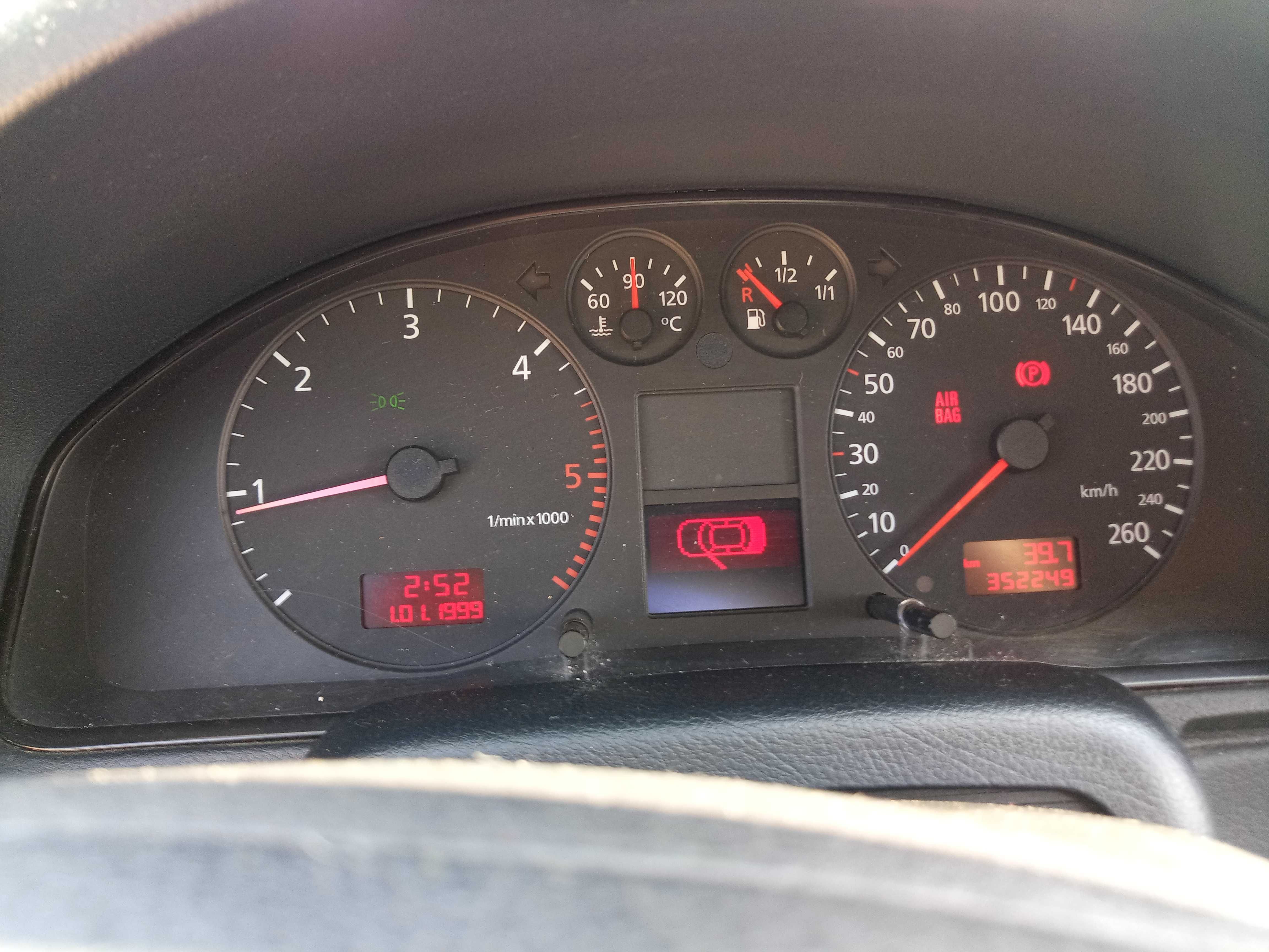 Audi a4 b5 SKRZYNIA BIEGÓW passat a6 c5 1.9 tdi manualna kompletna EAB