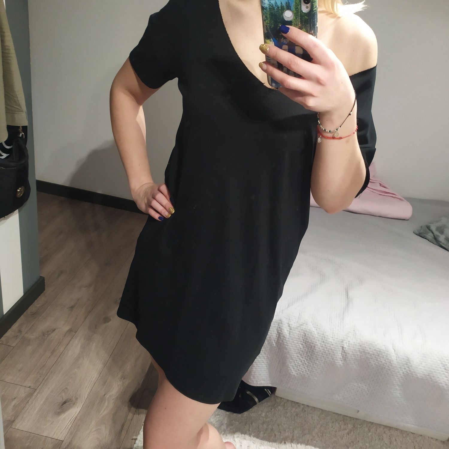 Czarna oversize sukienka