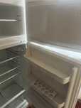 Холодильник indesit