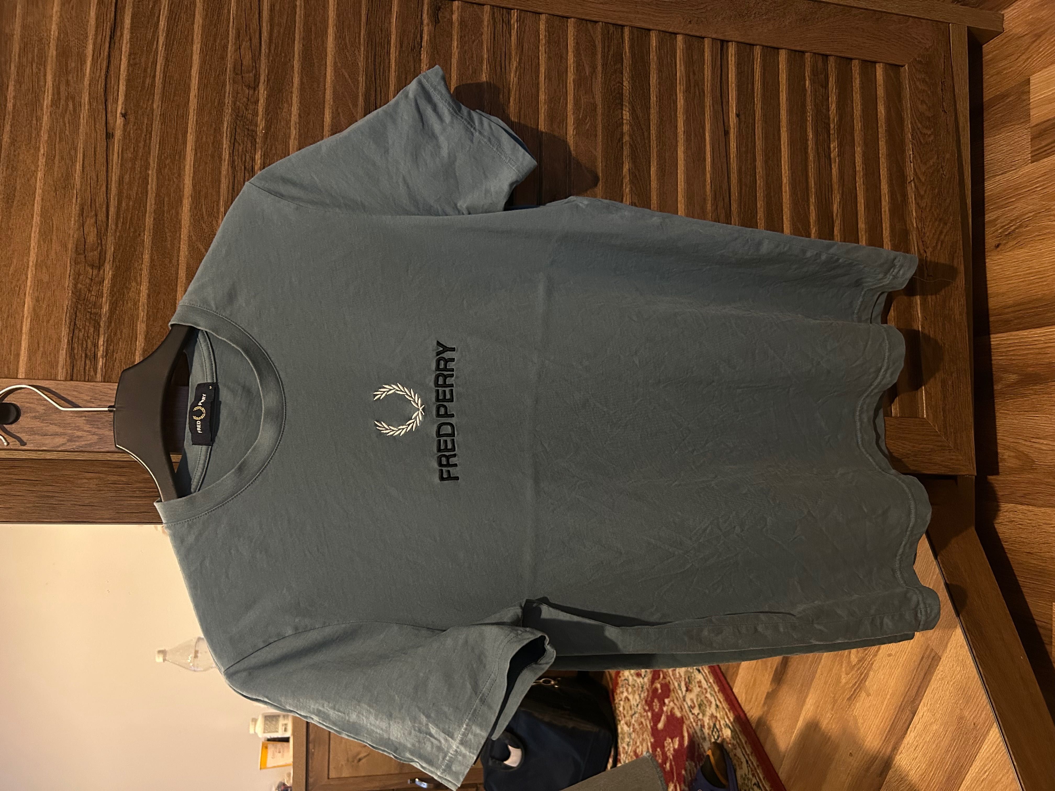 Fred Perry tshirt M