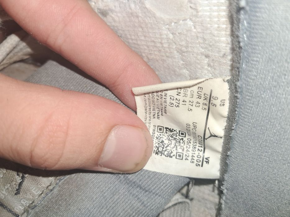 Jordan 11 grey (cinzento)