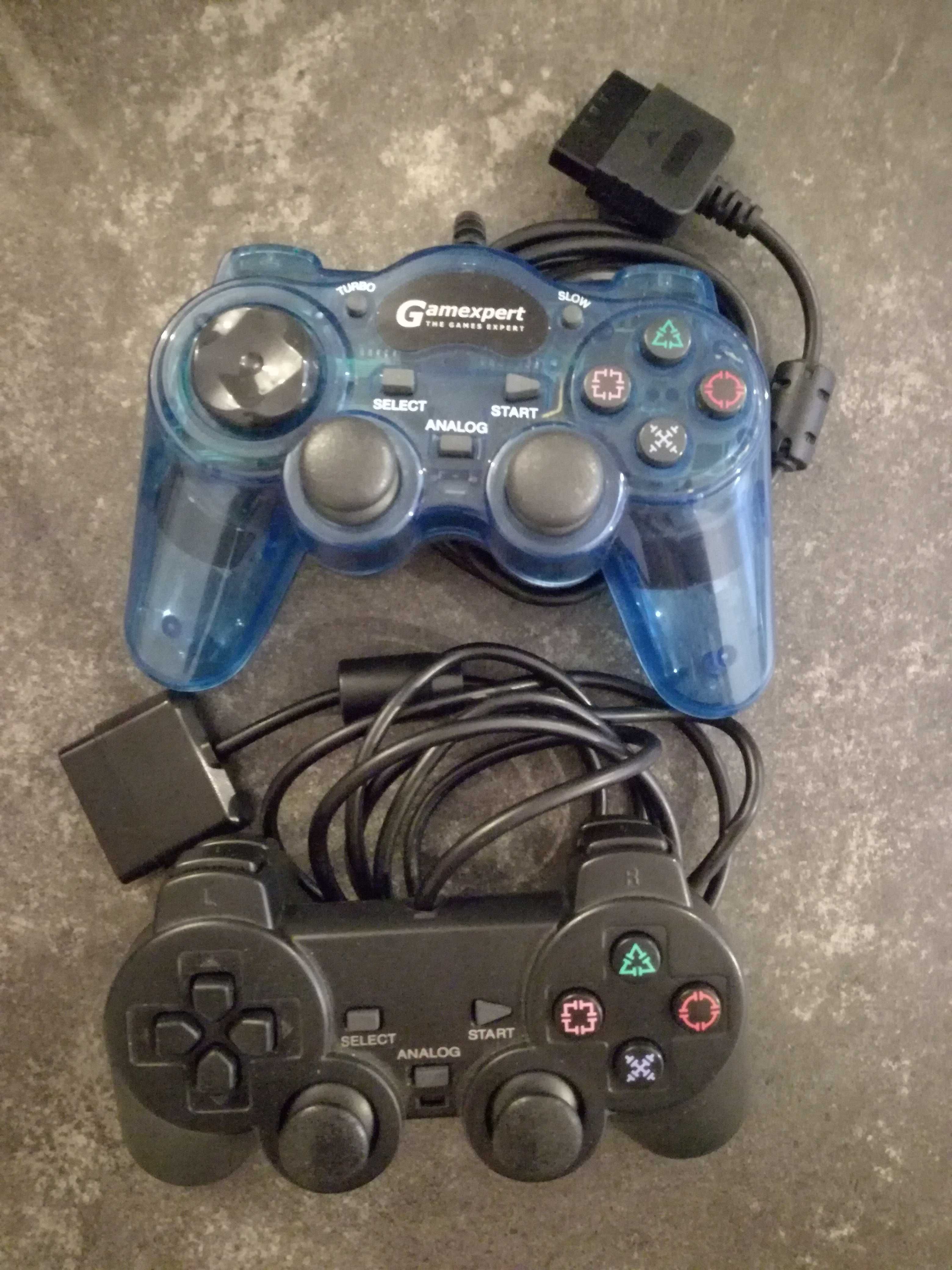 Kontrolery pady do Sony PlayStation 2 ala Dualshock 2 (1 bez wibracji)