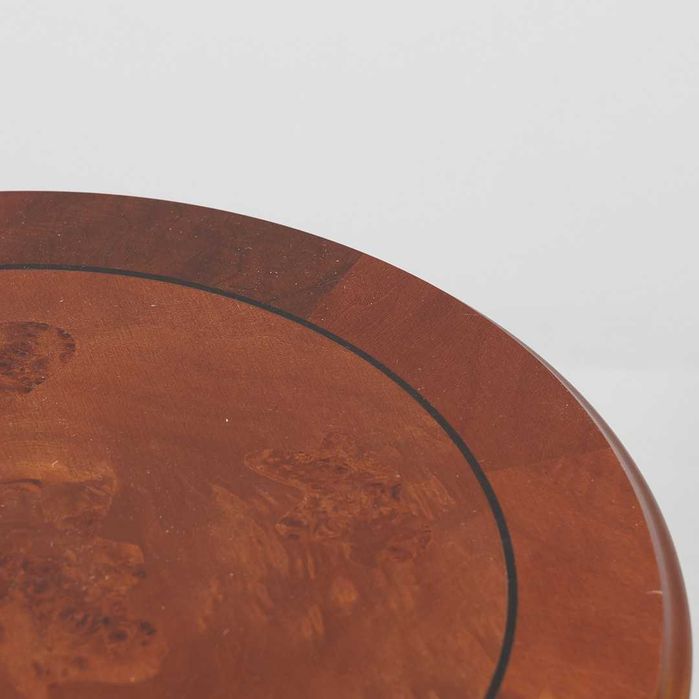 Zestaw mebli dwa krzesła plus jeden stoliki