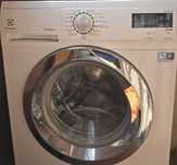Пральна машина Electrolux Titanium