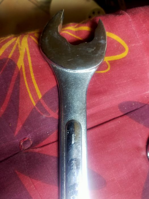 Klucz francuski nastawny 250 mam forged