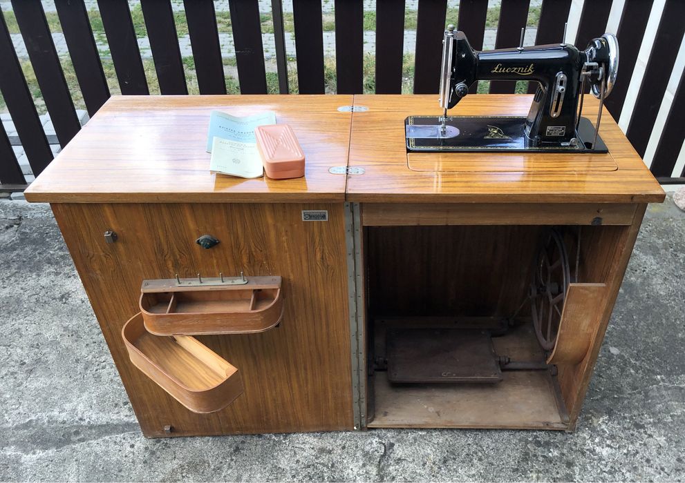 Łucznik kl. 82 zabytkowa maszyna do szycia