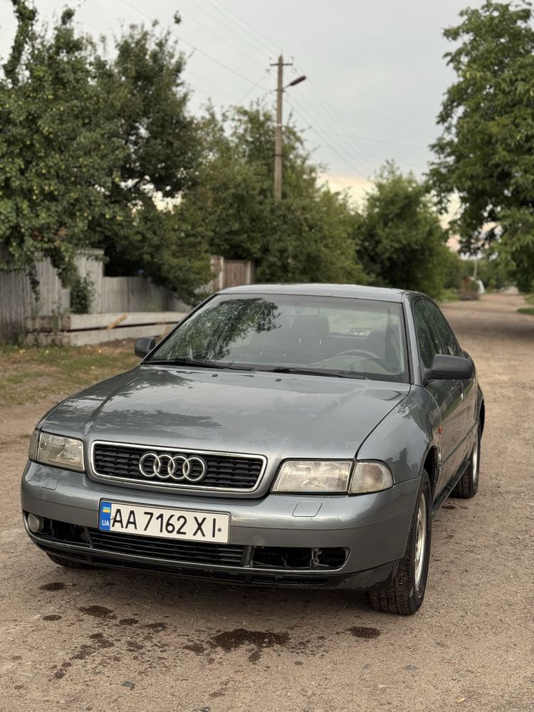 Продам Ауді а4b5