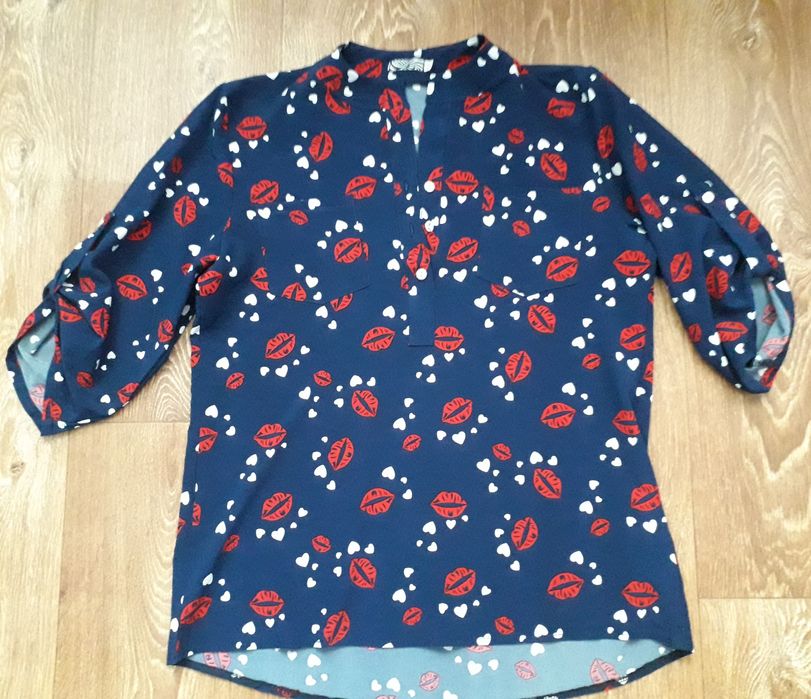 Продам блузку 44р