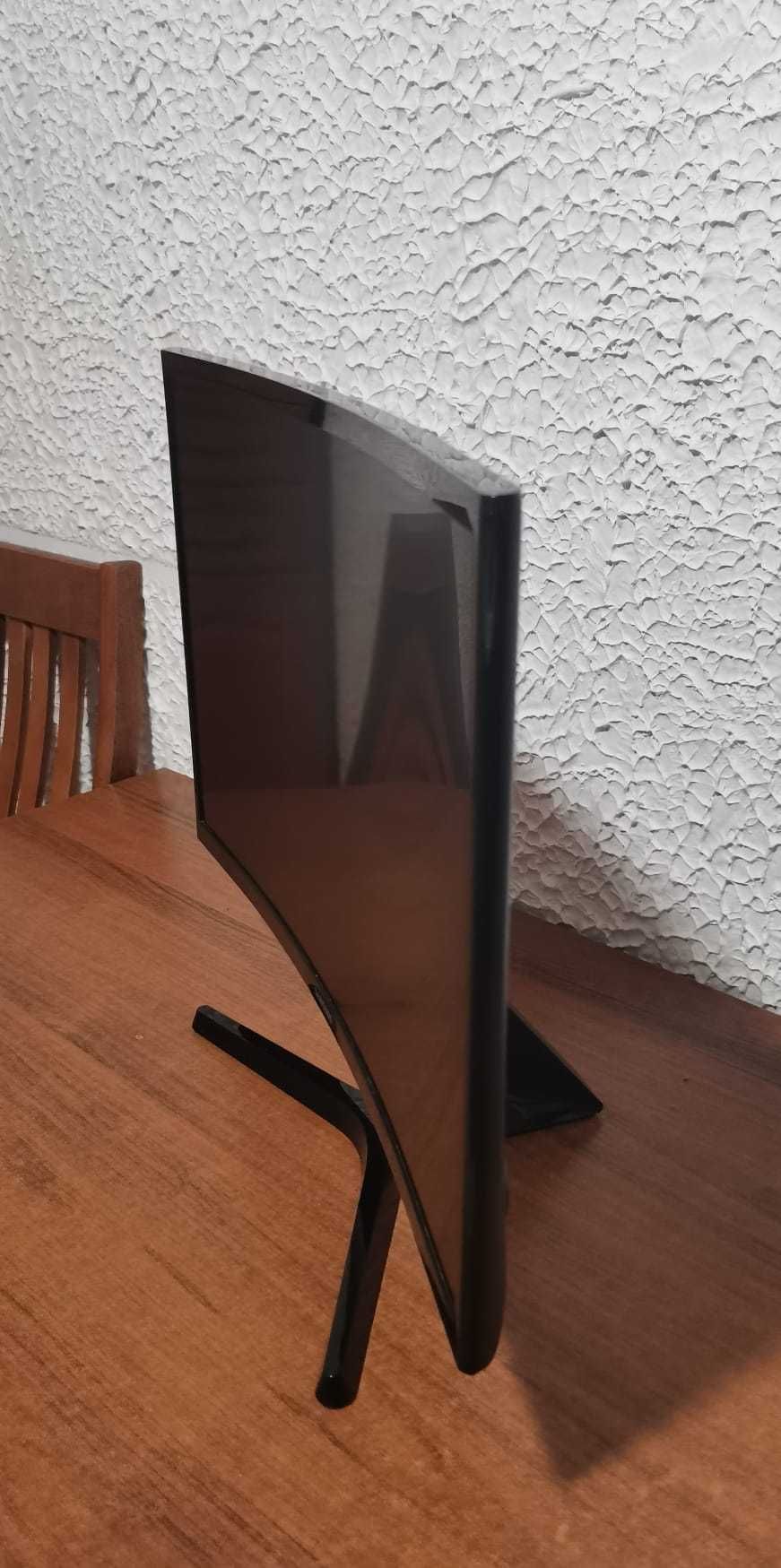 Monitor Samsung C24F396FHU