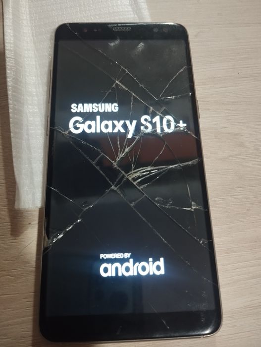 Китайський телефон galaxy s10+ на MTK6572