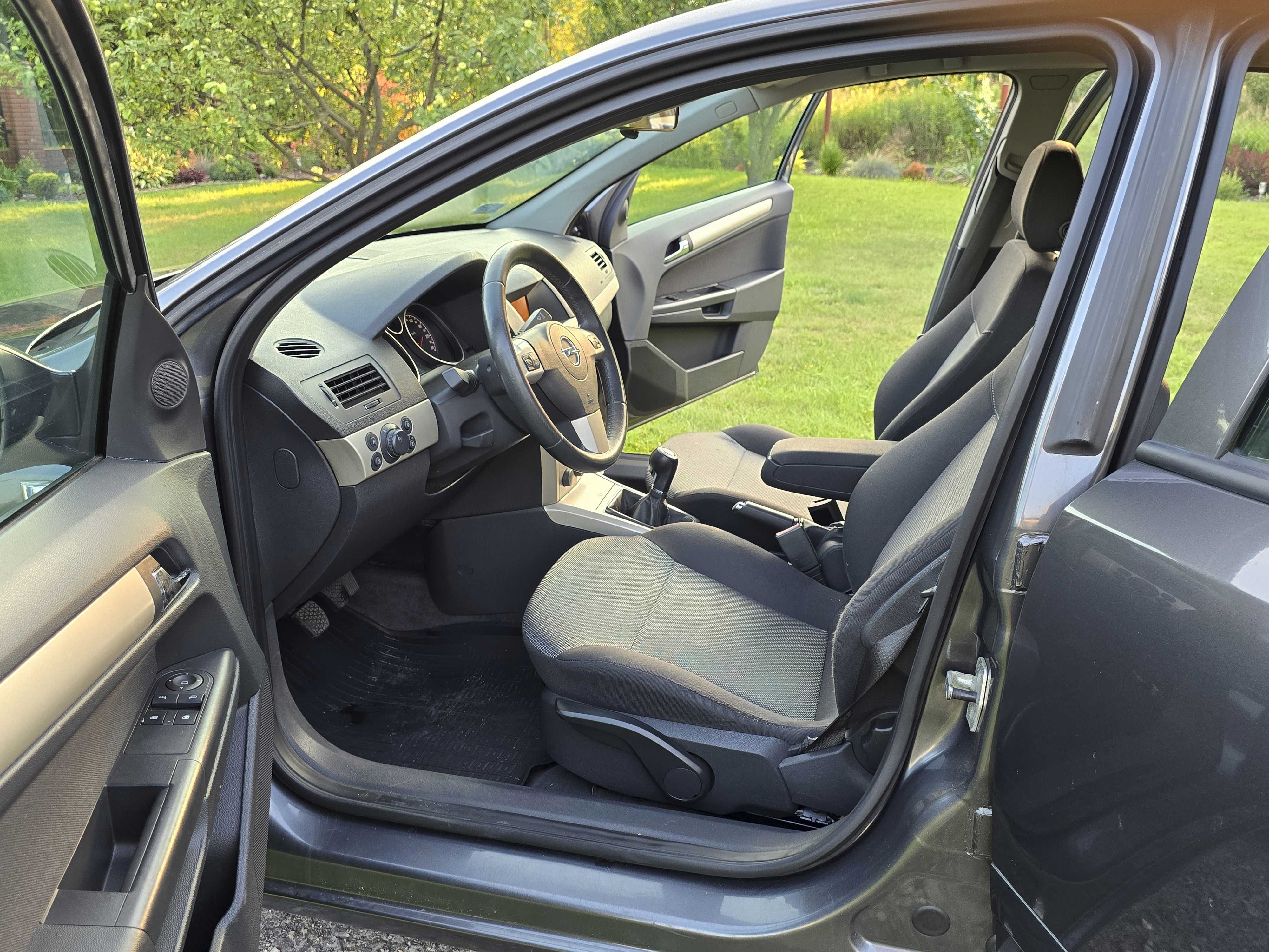 Opel Astra 1.4 90KM, Krajowa, 2Wł, Rej 2009r, Stan Bdb !!!