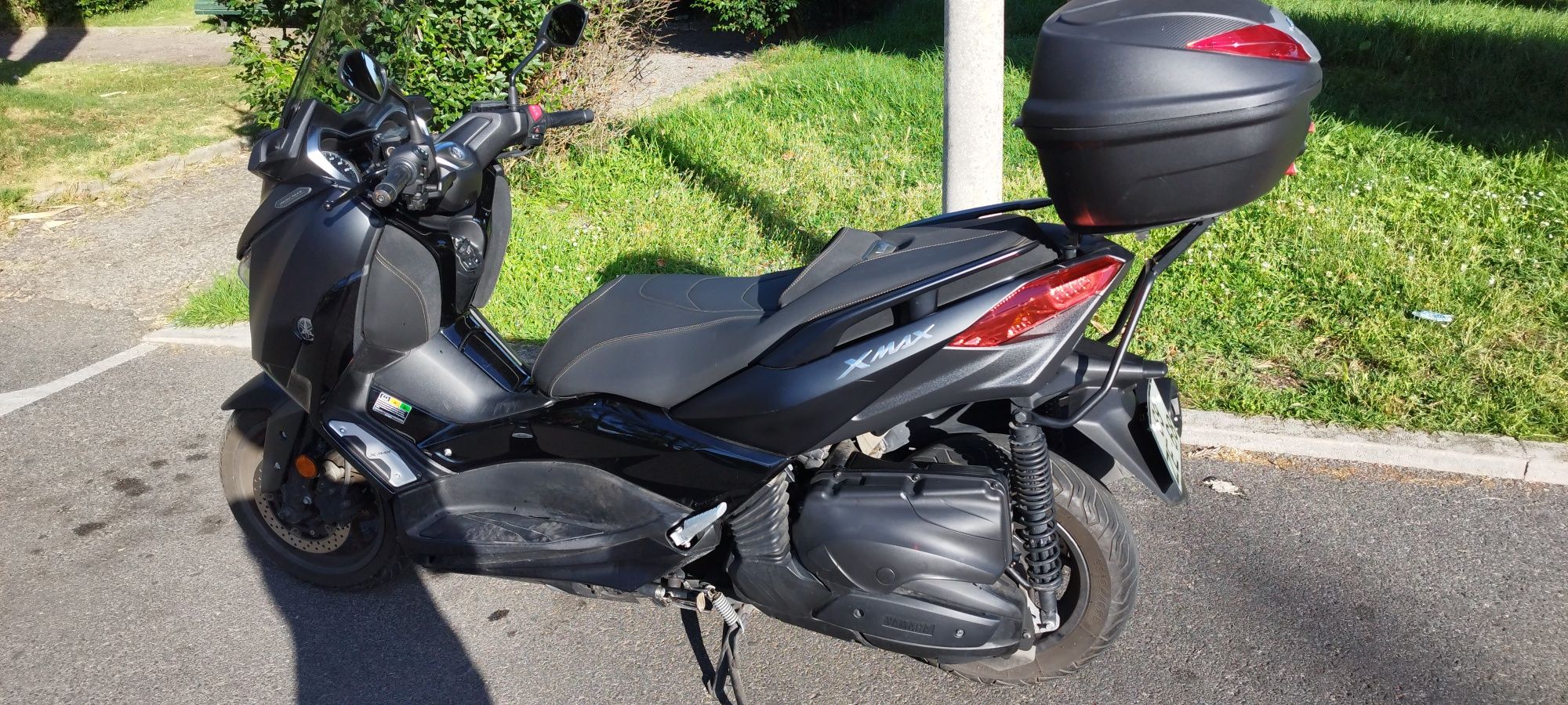 Yamaha xmax iron max 400