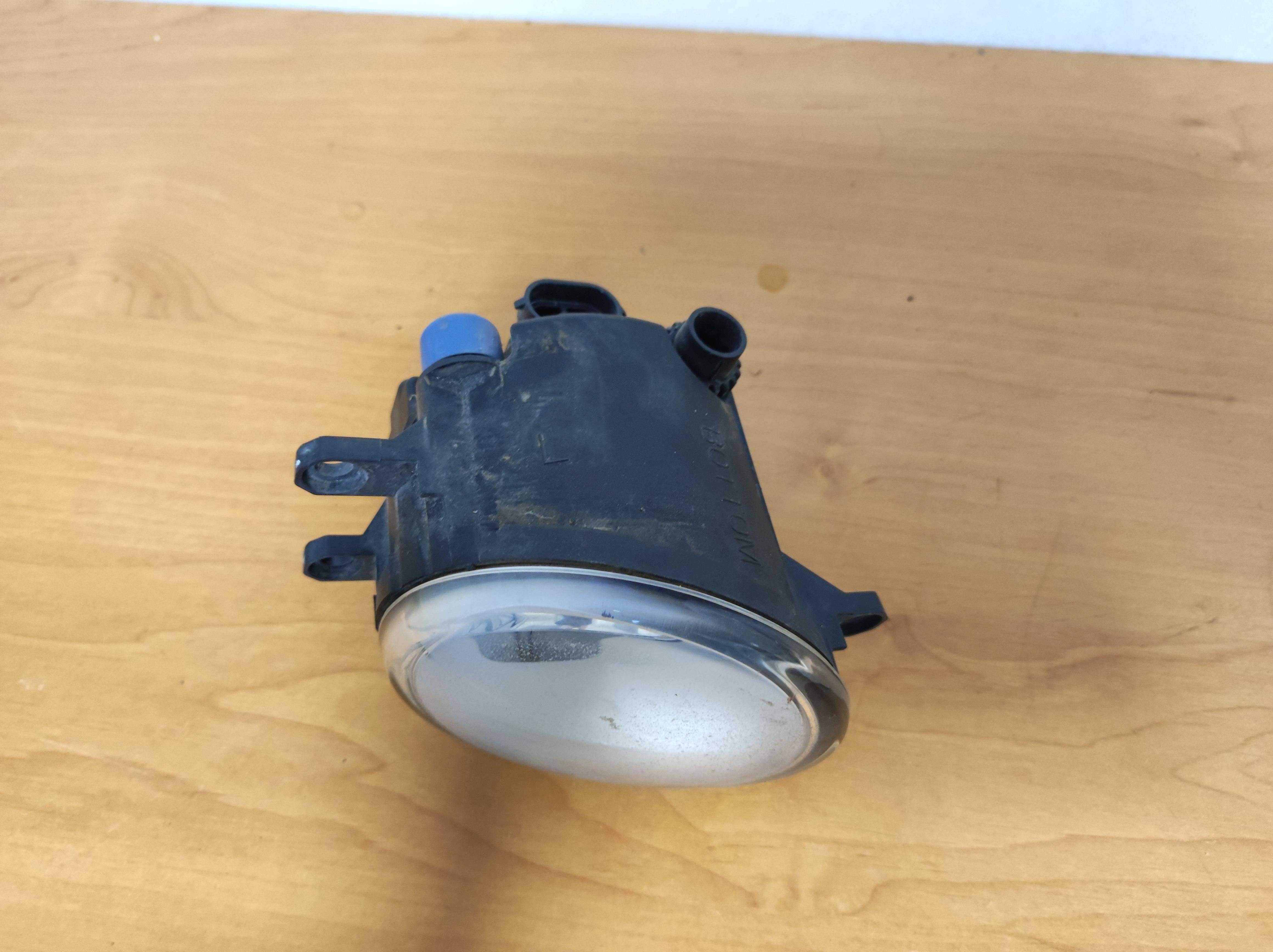 Toyota Auris I Halogen lewy 81220-0D042 H5