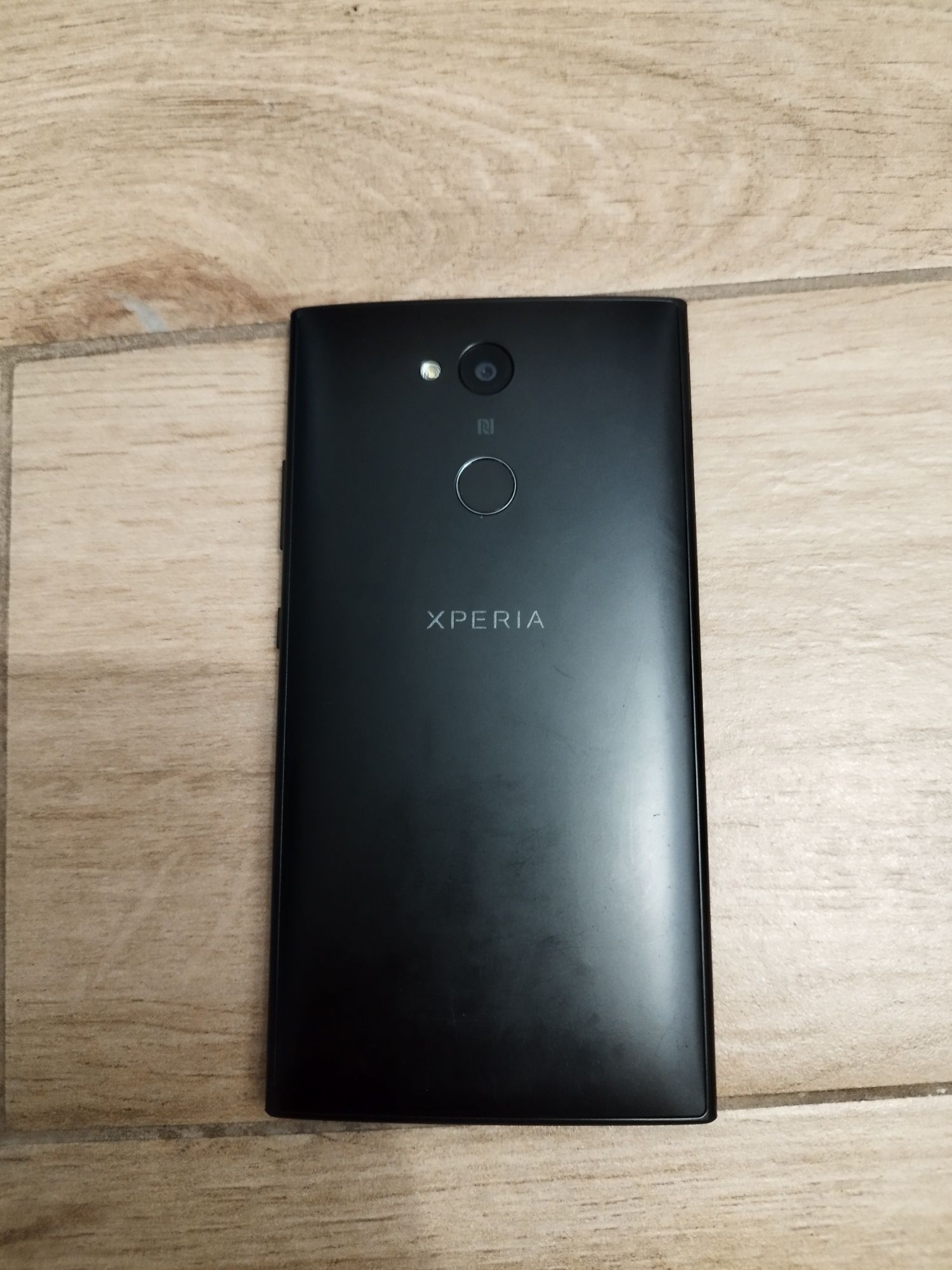 Sony Xperia XA2 stan bardzo dobry
