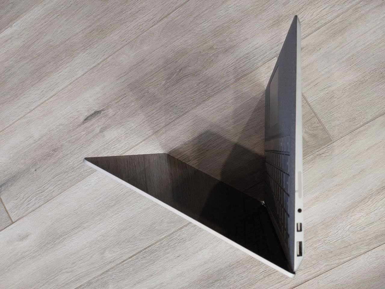 Ноутбук Microsoft Surface Laptop 1769 i5 8/256GB SSD Win 10Pro