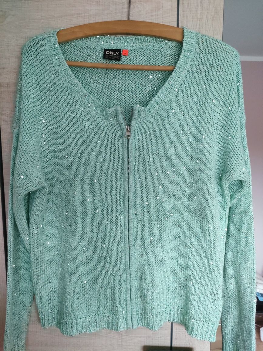 Śliczny elegancki damski sweterek sweter z cekinami ONLY rozmiar L