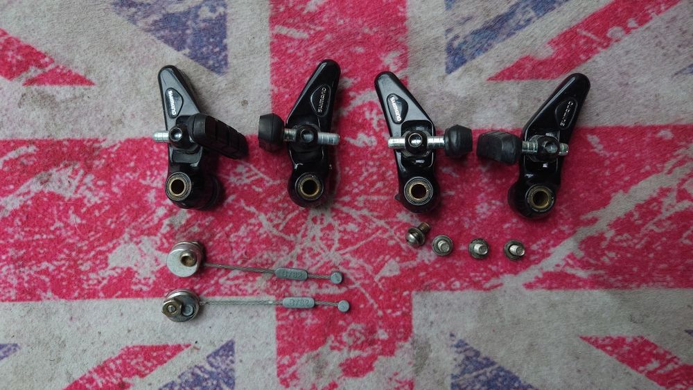 Кантеліверні гальма Shimano Deore XT BR-M734