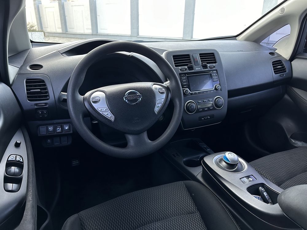 Nissan Leaf 30 кв 2017 180км запас